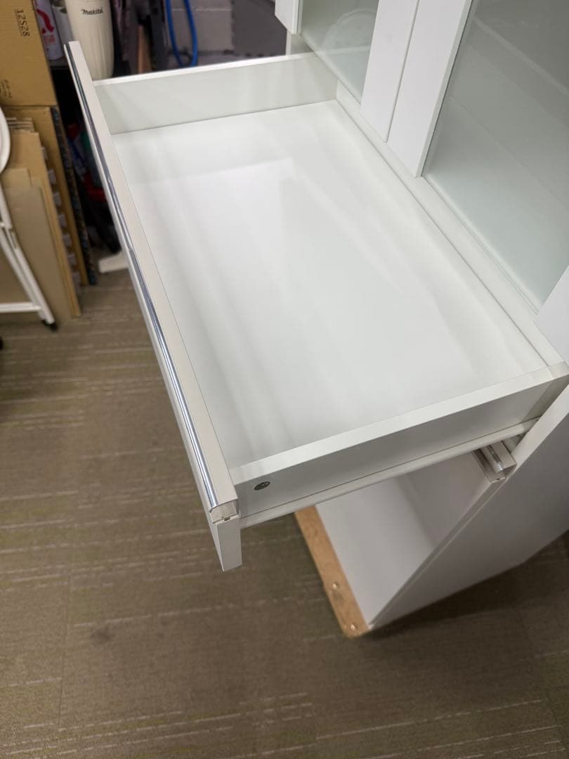 【完成品】【美品】ニトリ　キャビネット　フォルム　SK1860 WH 食器棚