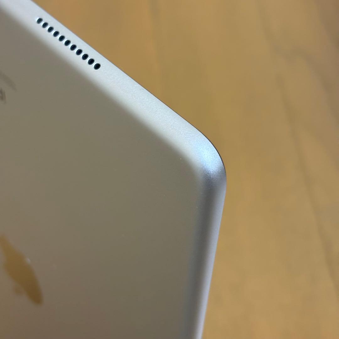 Apple iPad Air 第三世代シルバー バッテリー100%