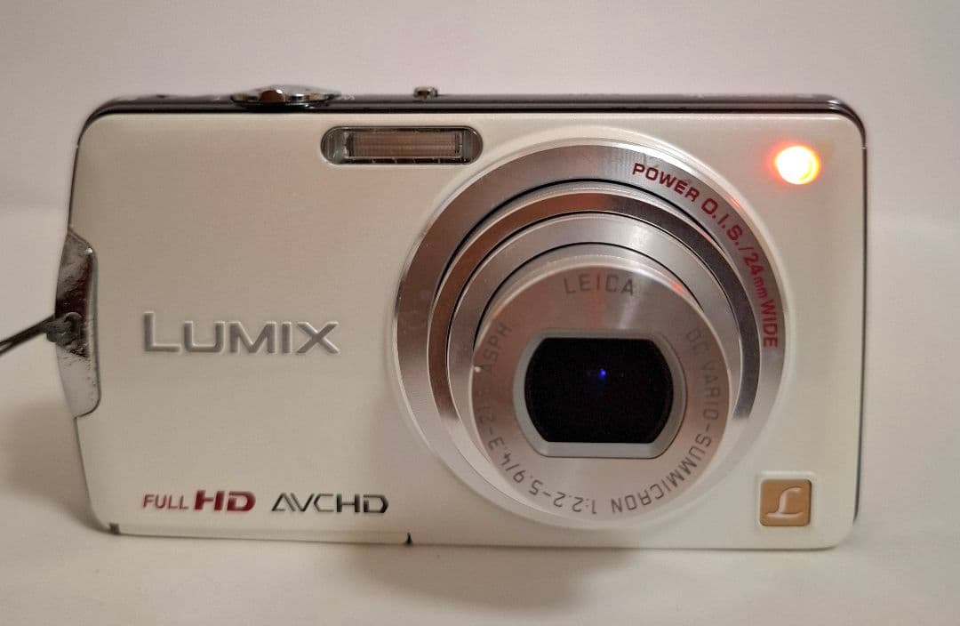 [美品]Panasonic LUMIX DMC-FX700 デジタルカメラ