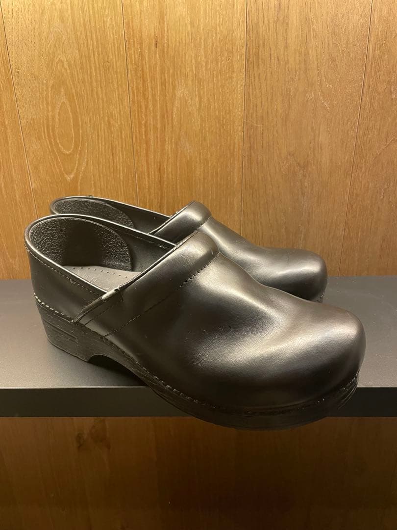 十*e様 ダンスコ メンズ　44 ワイドフィット ブラック クロッグサンダル