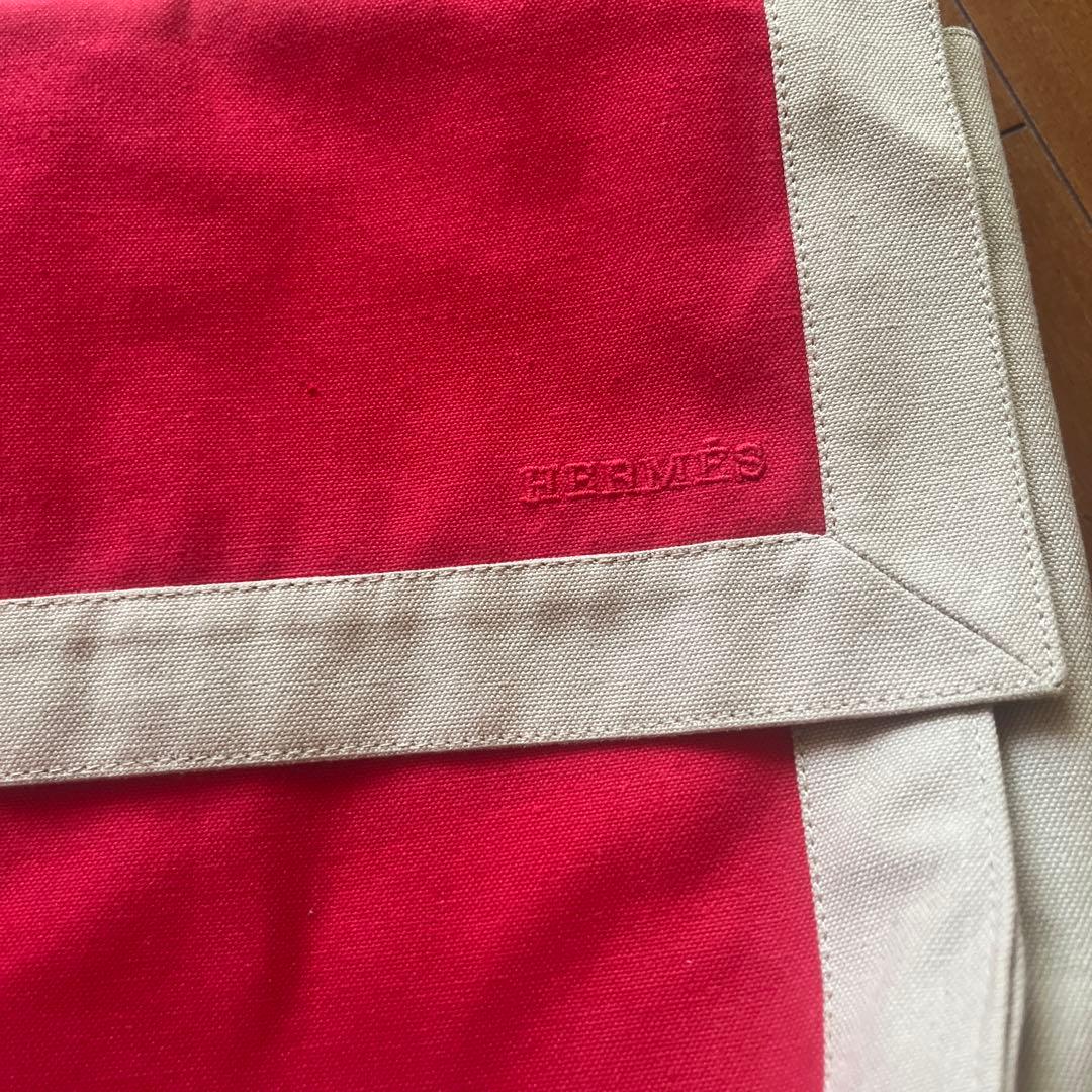 エルメス(Hermes) タピドセル ポーチ付きコットン クラッチバッグ