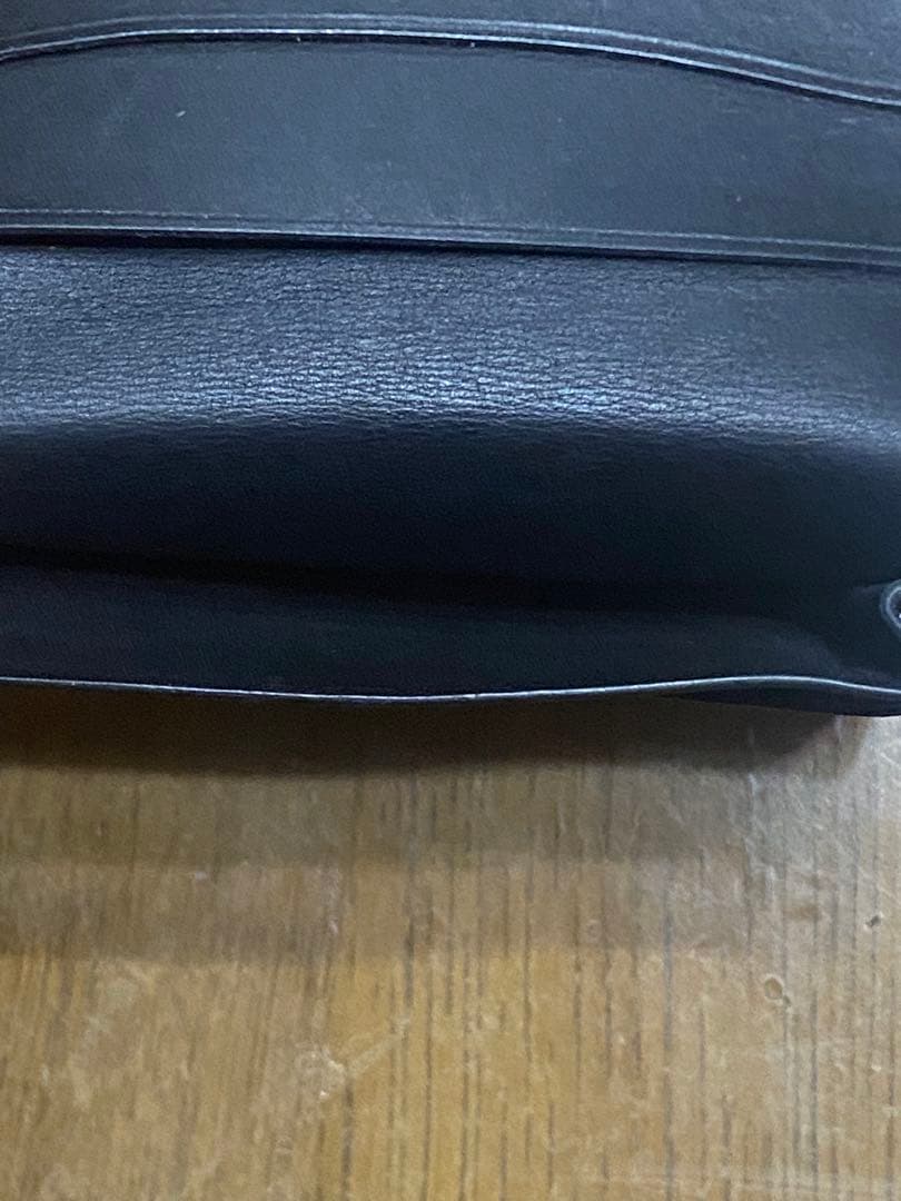 ベルルッティ　名刺入れ