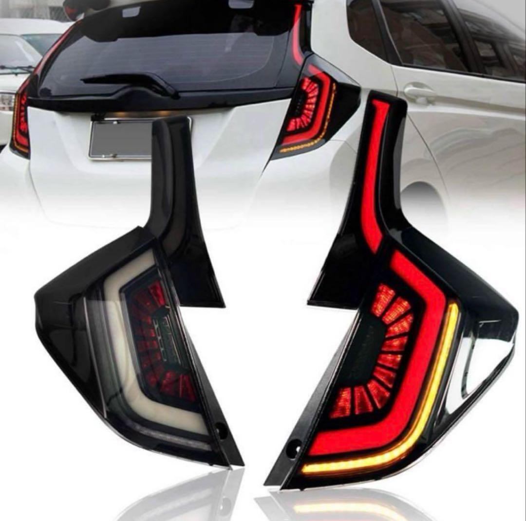 ホンダ フィット GP5/GP6テールランプ 流れるウインカー