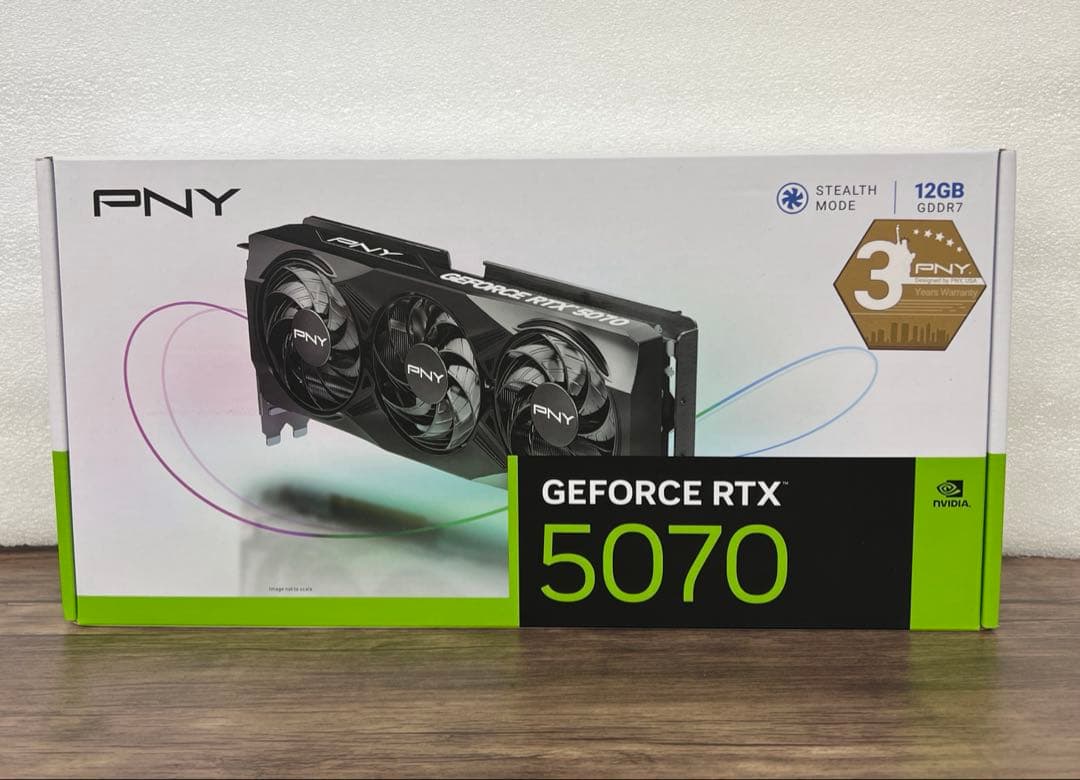 12356 PNY GeFORCE RTX5070 12GBグラフィックスボード