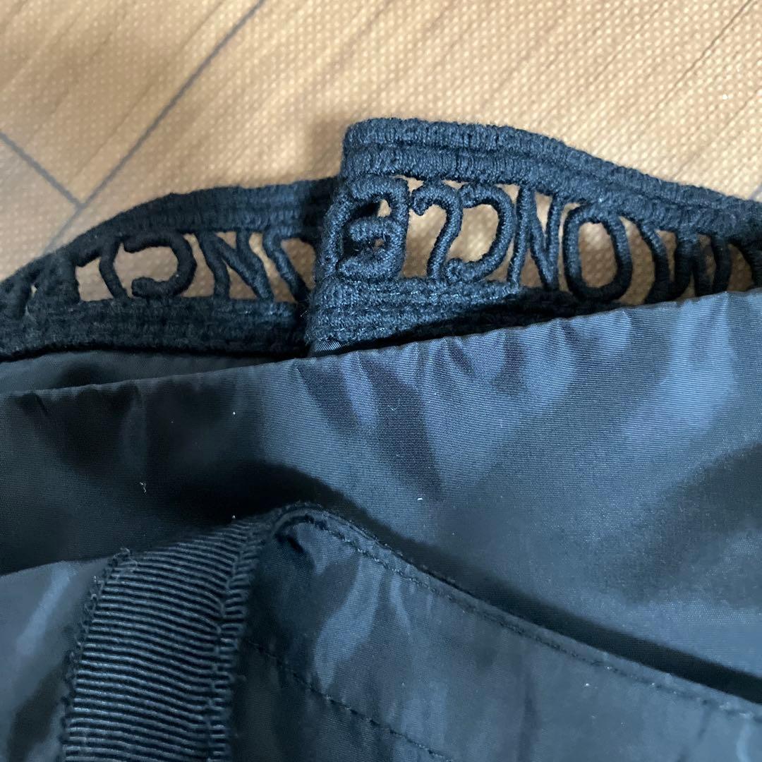 春⭐️裾可愛いブルゾン美品11号ヘルノモンクレール訳あり