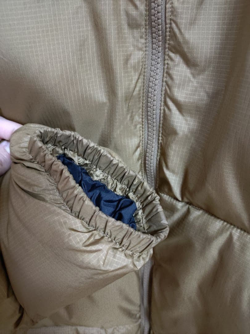 Columbia 中綿　ダウンジャケット