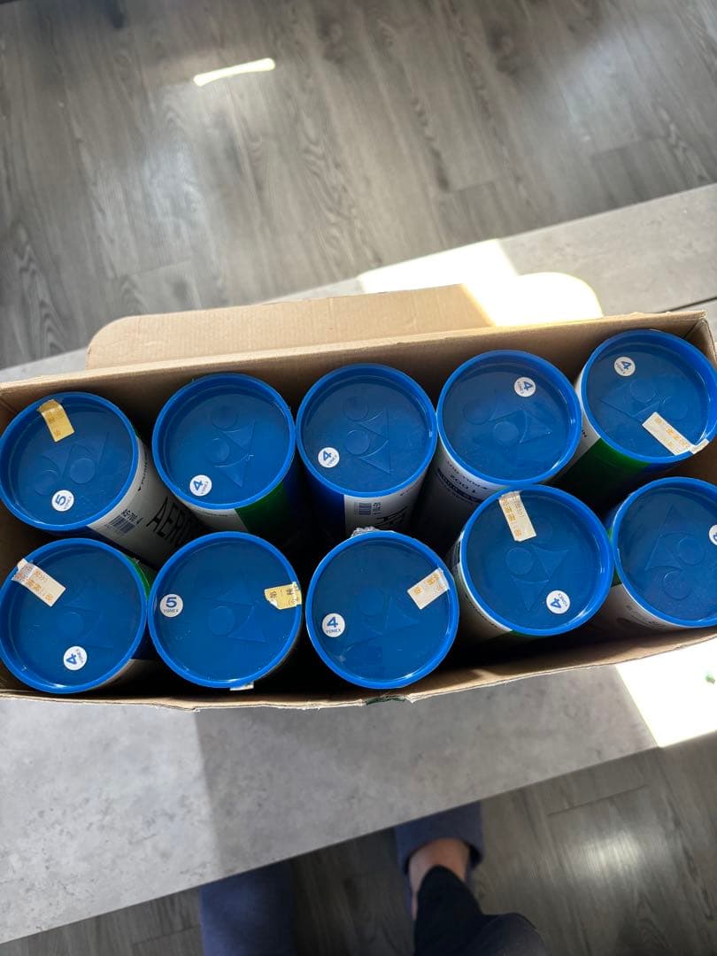 YONEX バドミント（ノックシャトル）エアロセンサ700 /ニューオフィシャル