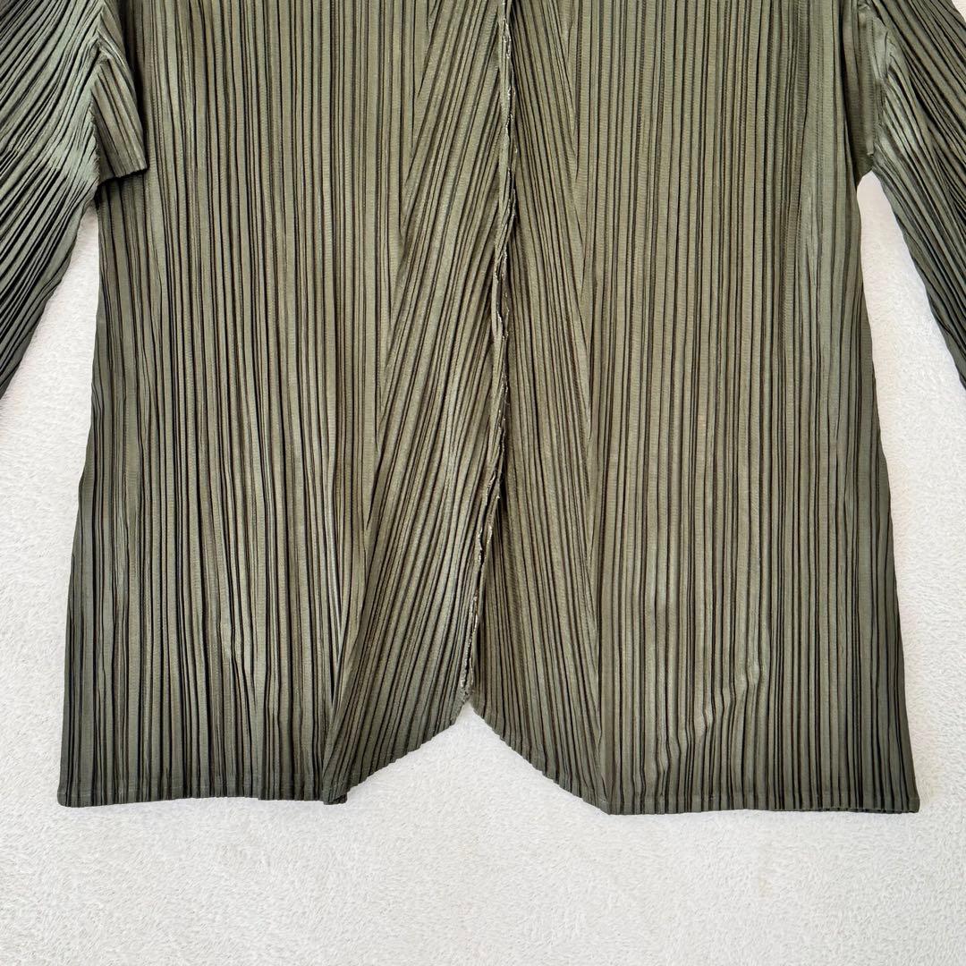 極美品✨PLEATS PLEASE 斜めプリーツ　カーキ　長袖　トップス　変形