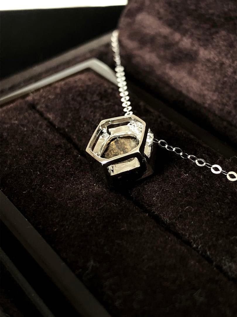 ヘキサゴン　オパールネックレストップ　六角形