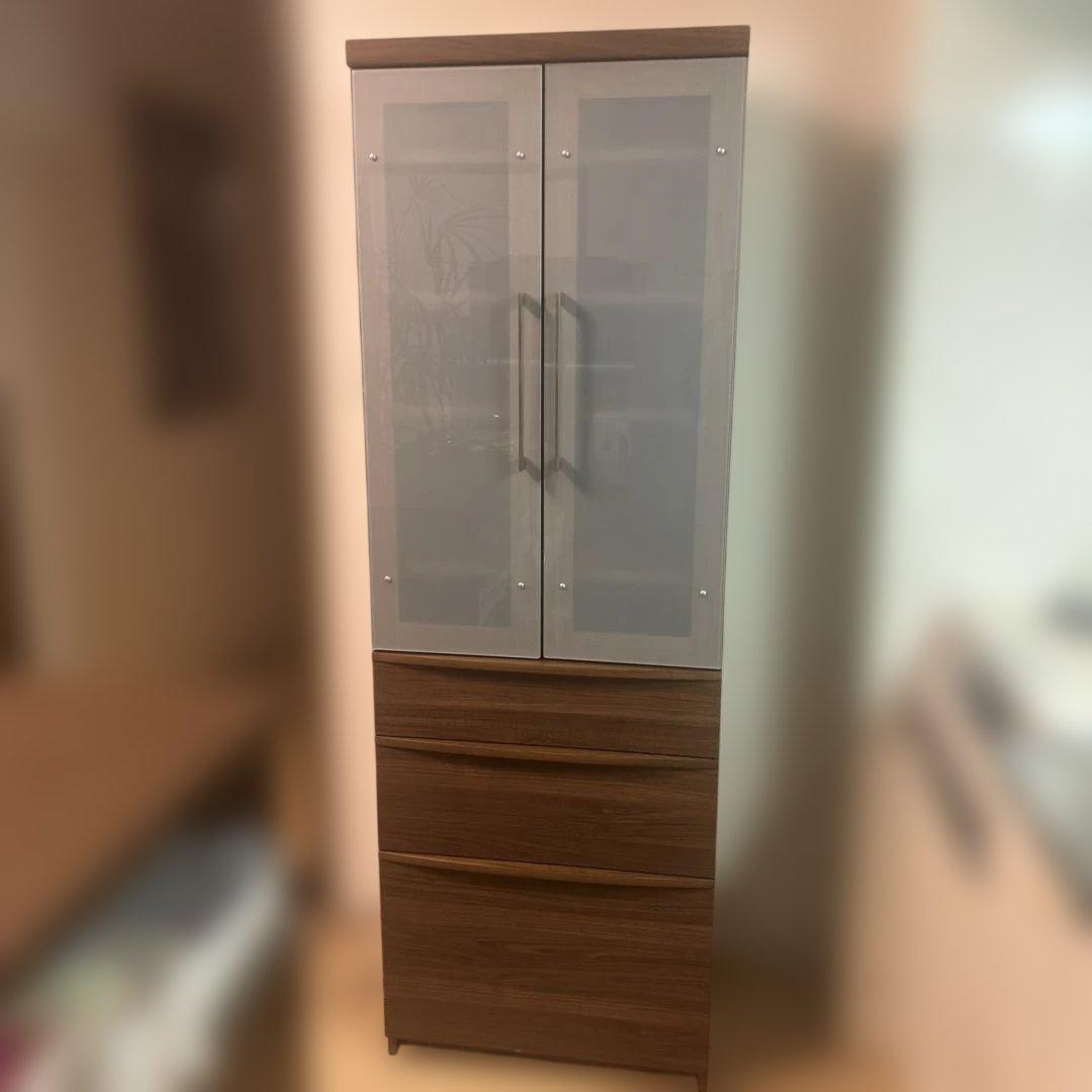 o*e様 大塚家具　食器棚 ガラス扉 3引き出し たのめる便込み