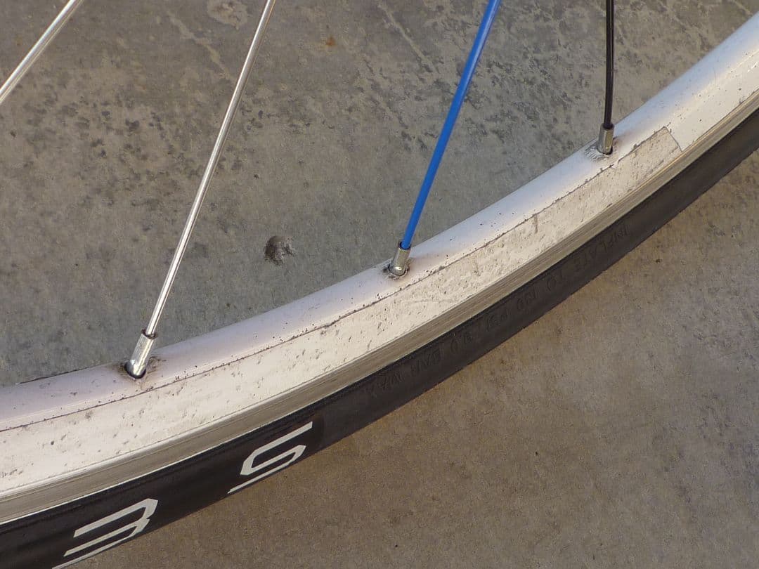 700Cホイール前後セット ホワイトリム ピスト タイヤ付きTPUチューブ