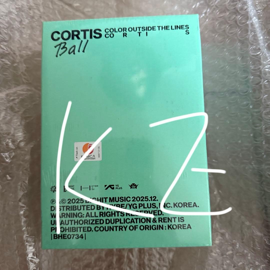新品未開封 コルティス CORTIS ボール ball キーホルダー トレカ