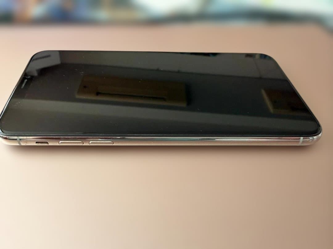 【値下】Apple iPhone 11 Pro Max 256GB 本体のみ