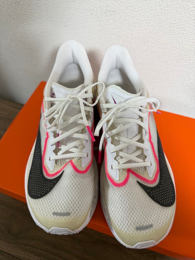NIKE ズームフライ6　ホワイト/ピンク25.5cm
