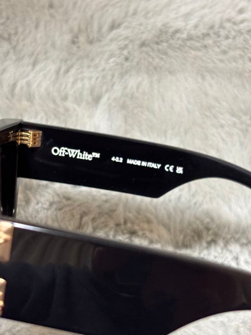 Off-White Catalina サングラス ブラック