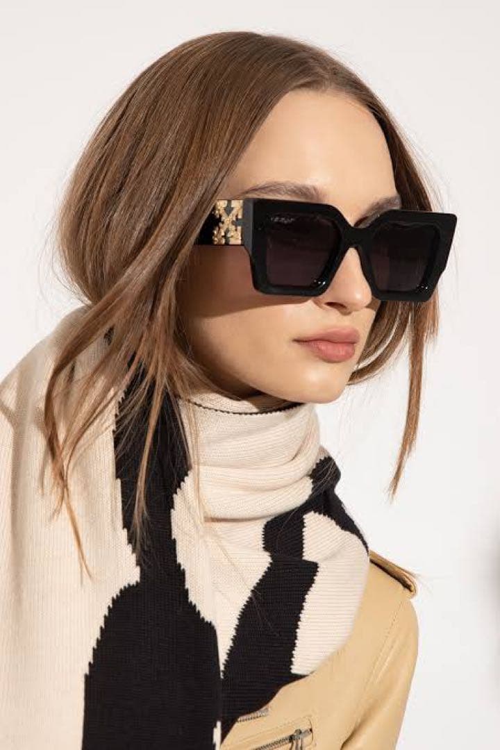 Off-White Catalina サングラス ブラック