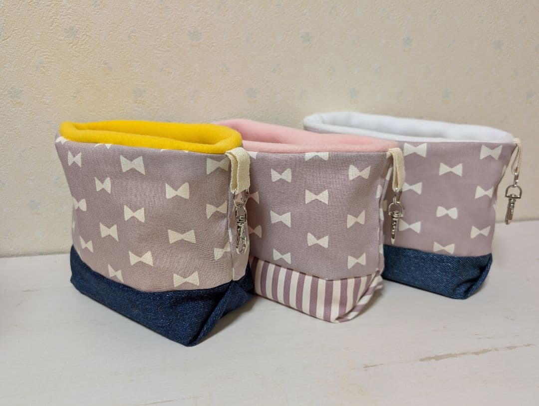 【かりん】モモンガポーチ