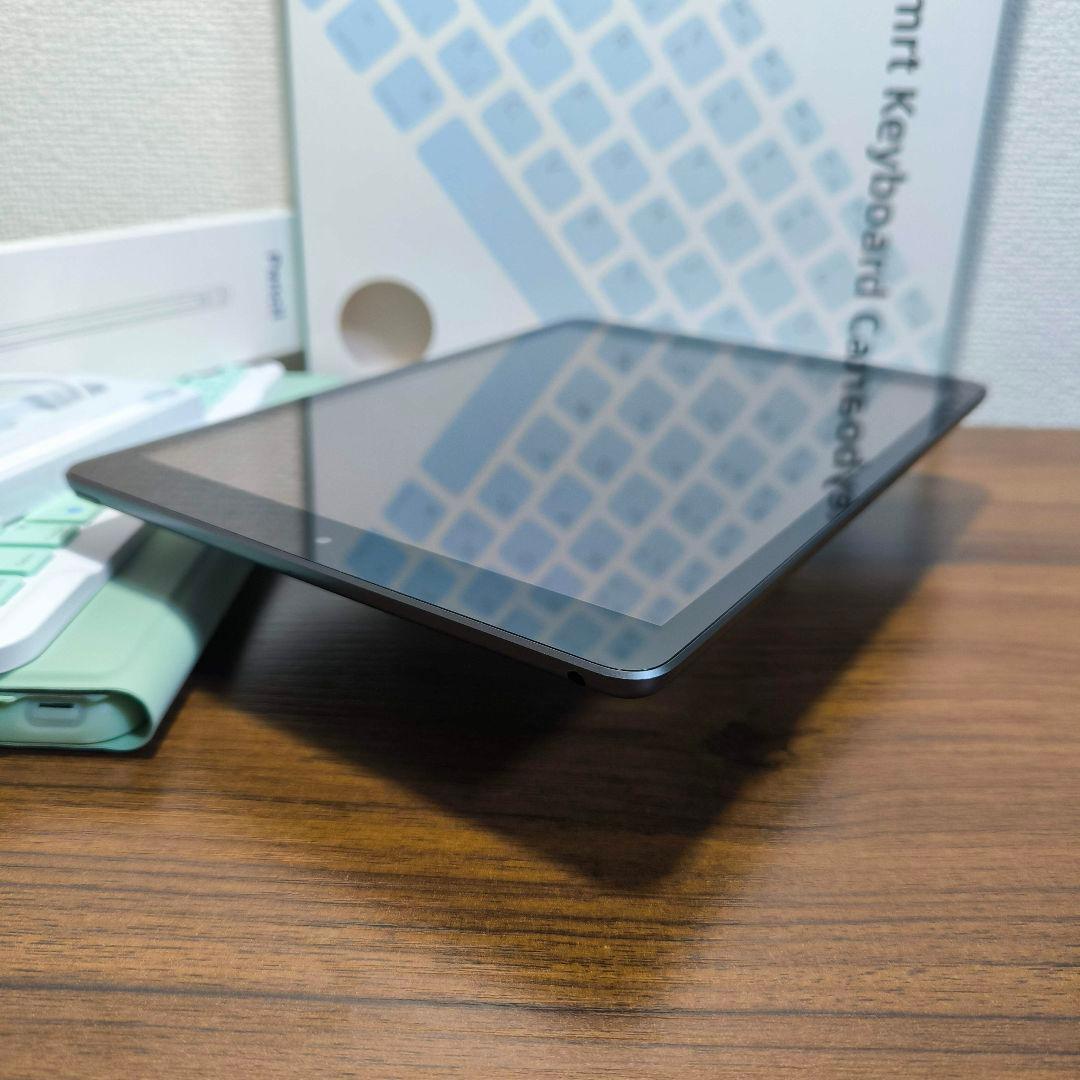 iPad 第9世代 256GB、タッチペン、キーボードとケースセット