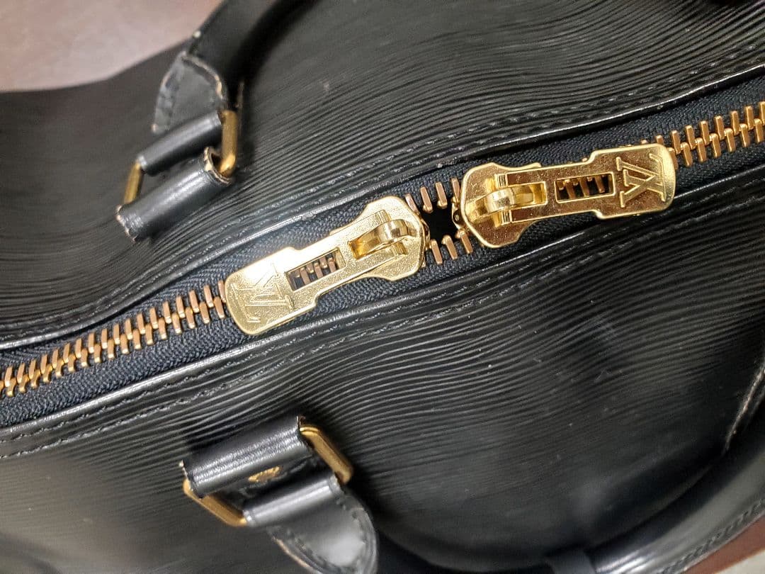 ルイヴィトン エピ　キーポル55 ボストンバッグ 旅行　ビジネス 大容量　黒