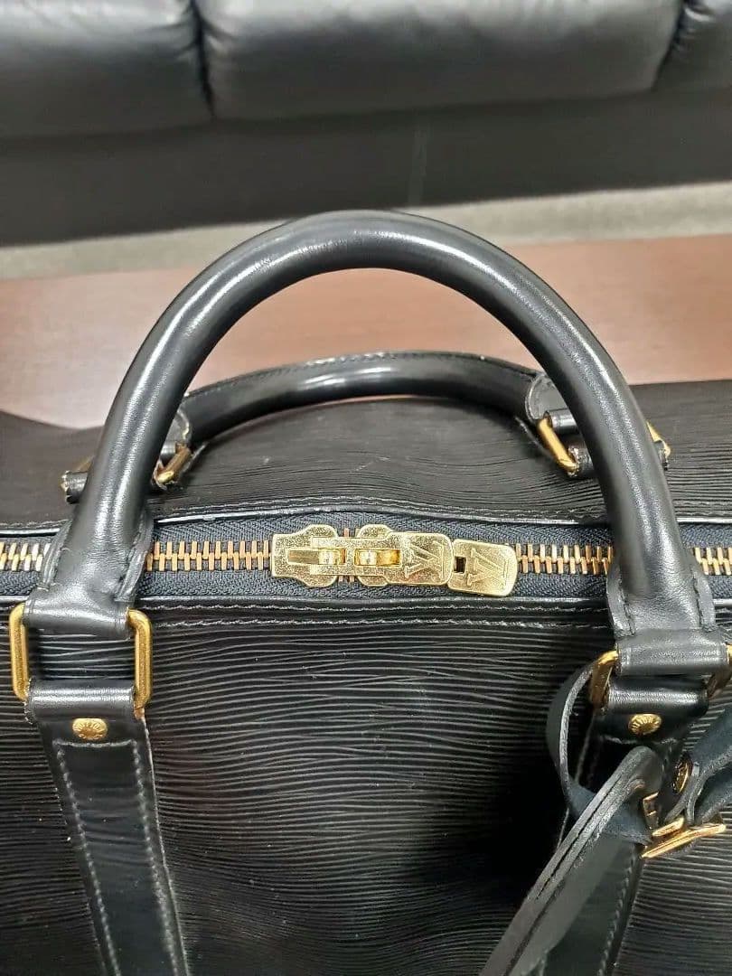 ルイヴィトン エピ　キーポル55 ボストンバッグ 旅行　ビジネス 大容量　黒