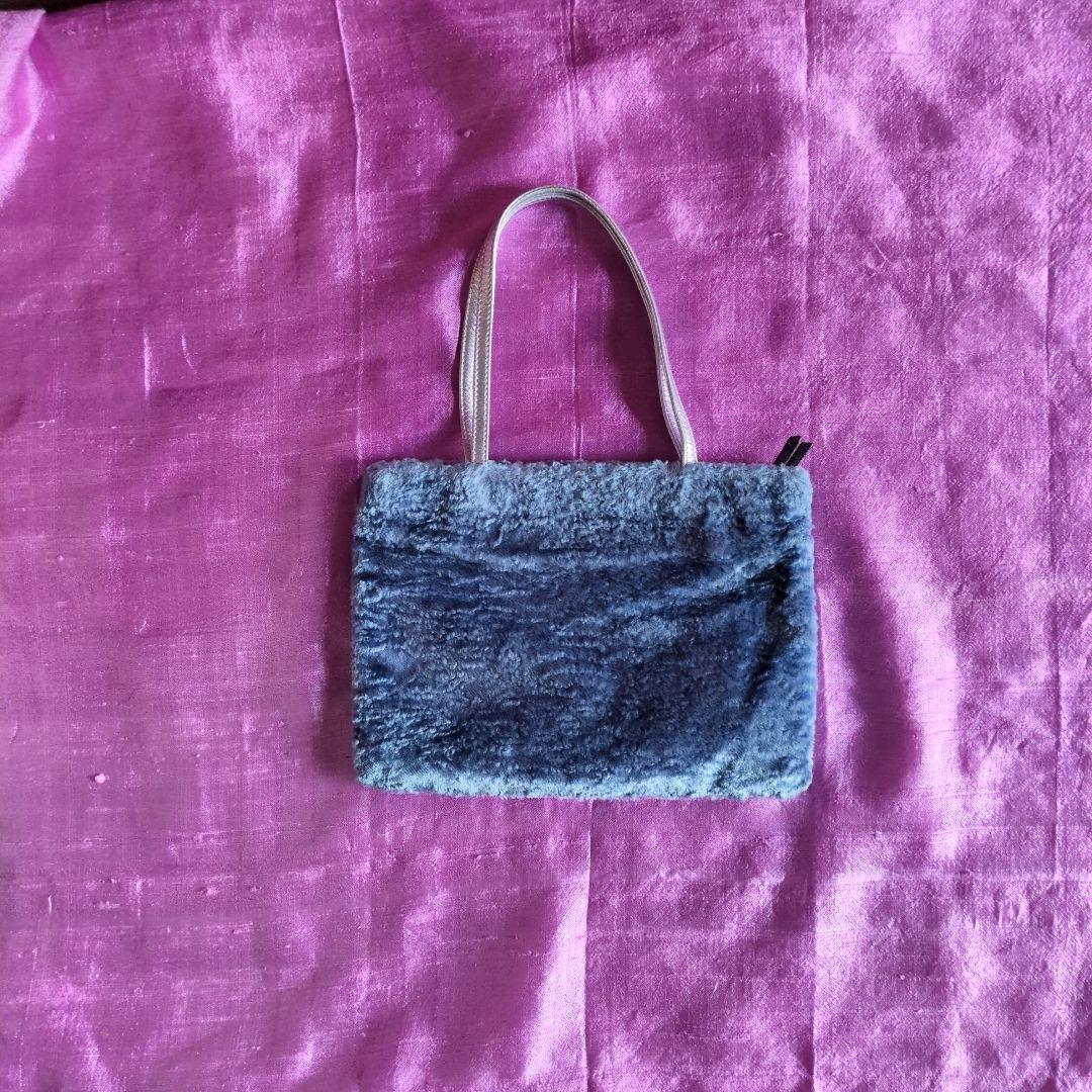 ♦️MIU MIU ミュウミュウ モコモコ　ファーミニバッグ　ブルーグレー