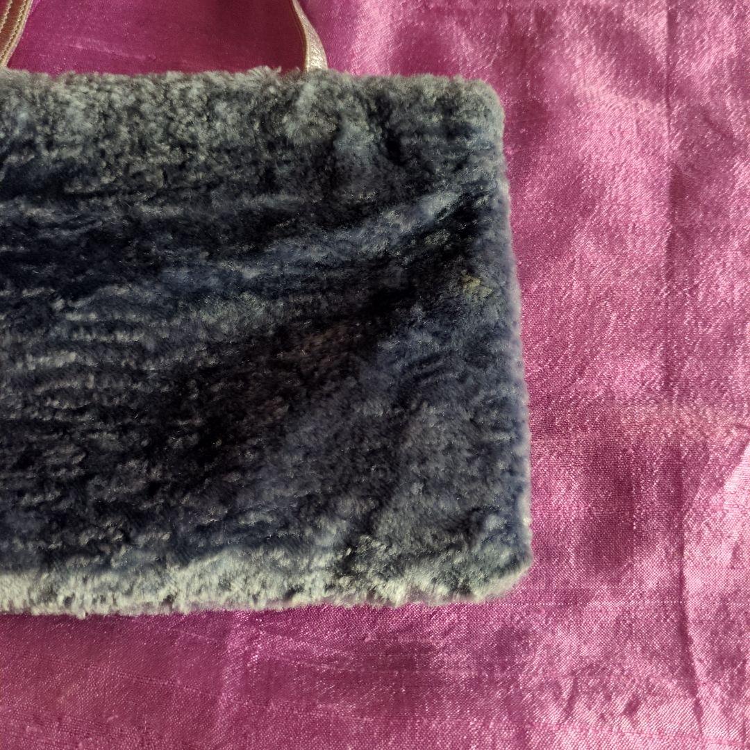 ♦️MIU MIU ミュウミュウ モコモコ　ファーミニバッグ　ブルーグレー