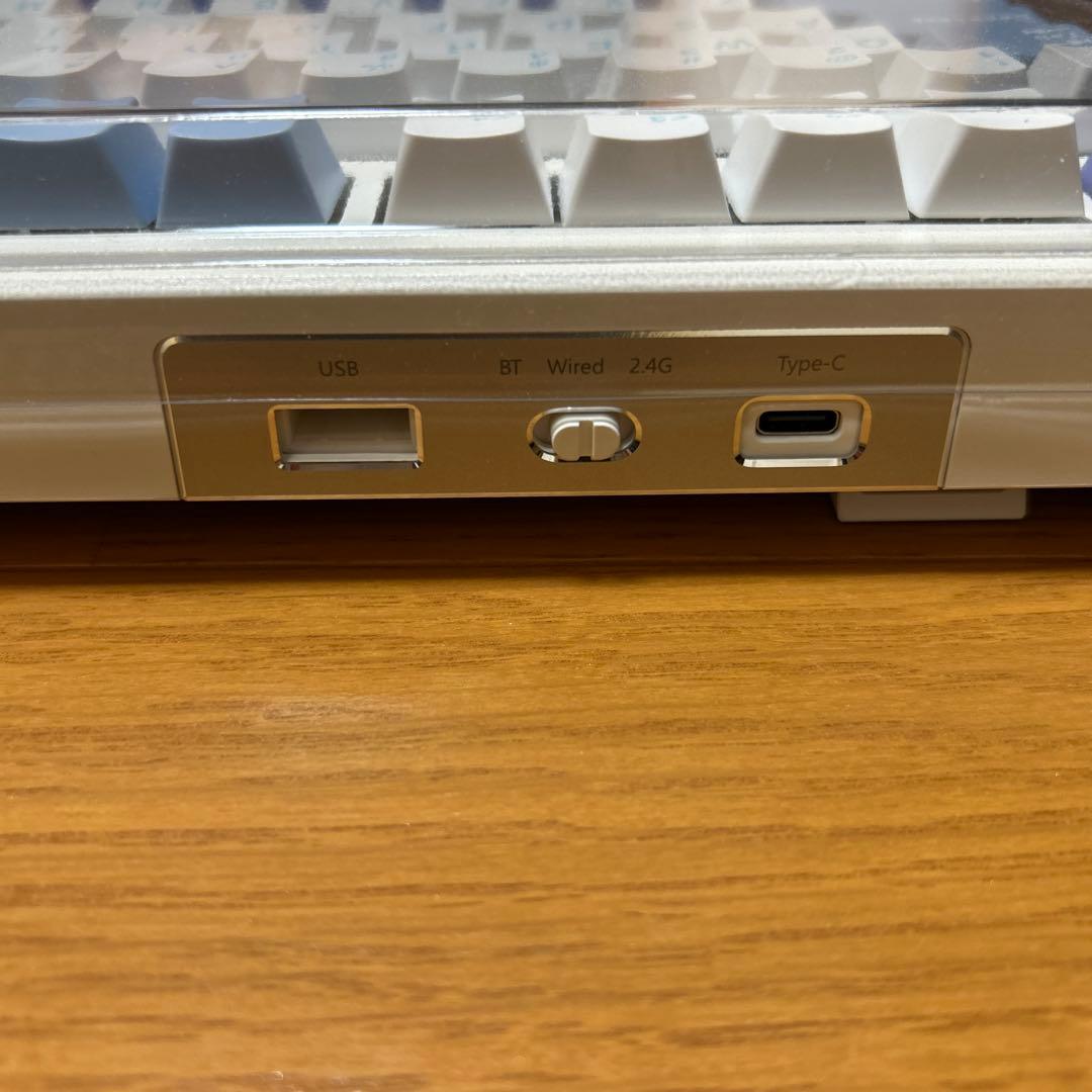 メカニカルゲーミングキーボード【EPOMAKER x AULA F99】