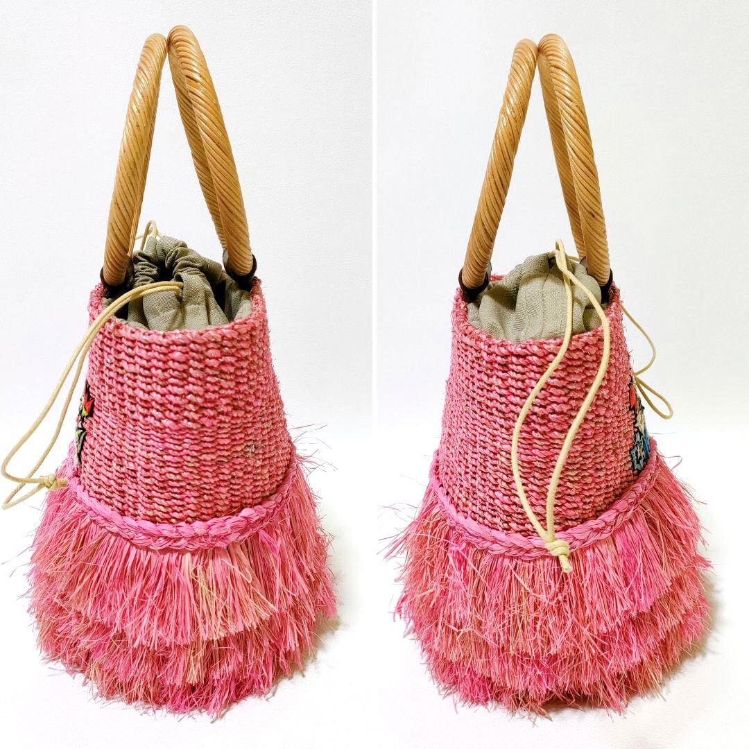 ①アルベルベロ / オレボレブラ フリンジかごバッグ 小ぶり ブタさん刺繍