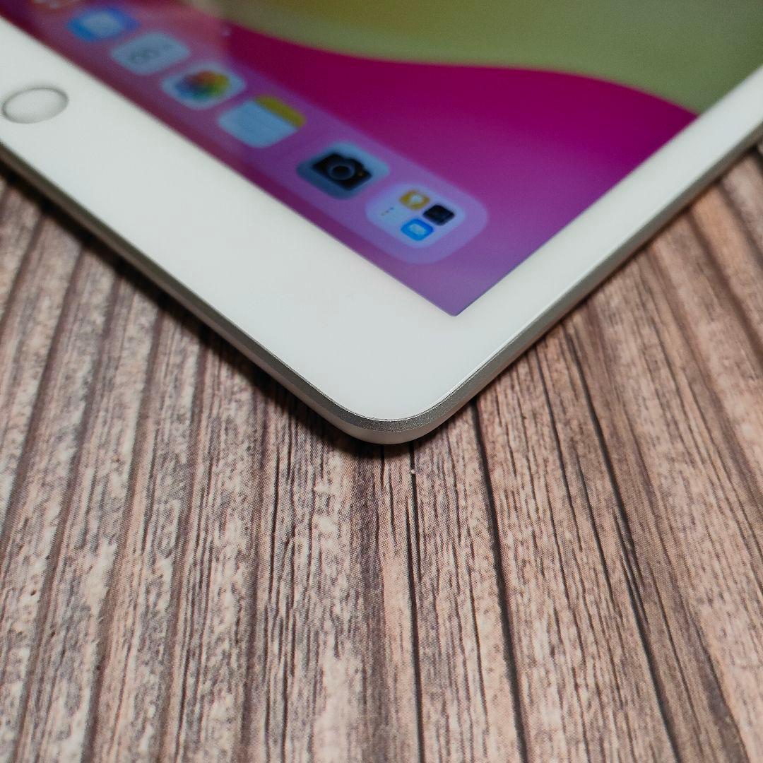 apple iPad 第8世代 32GB SIMフリー バッテリー97%超美品