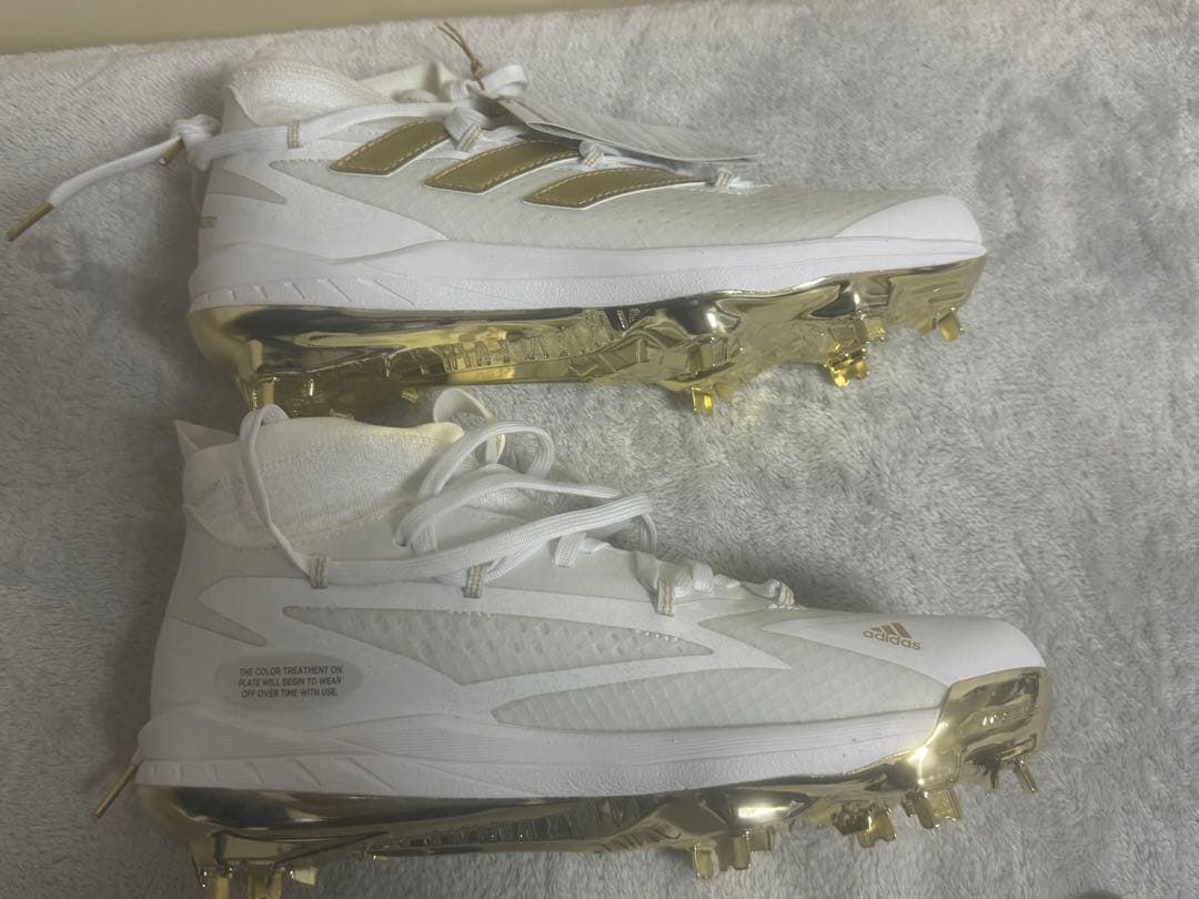 adidas アフターバーナー8