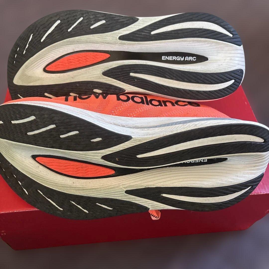 スパイク・シューズ New Balance FuelCell SuperComp Trainer