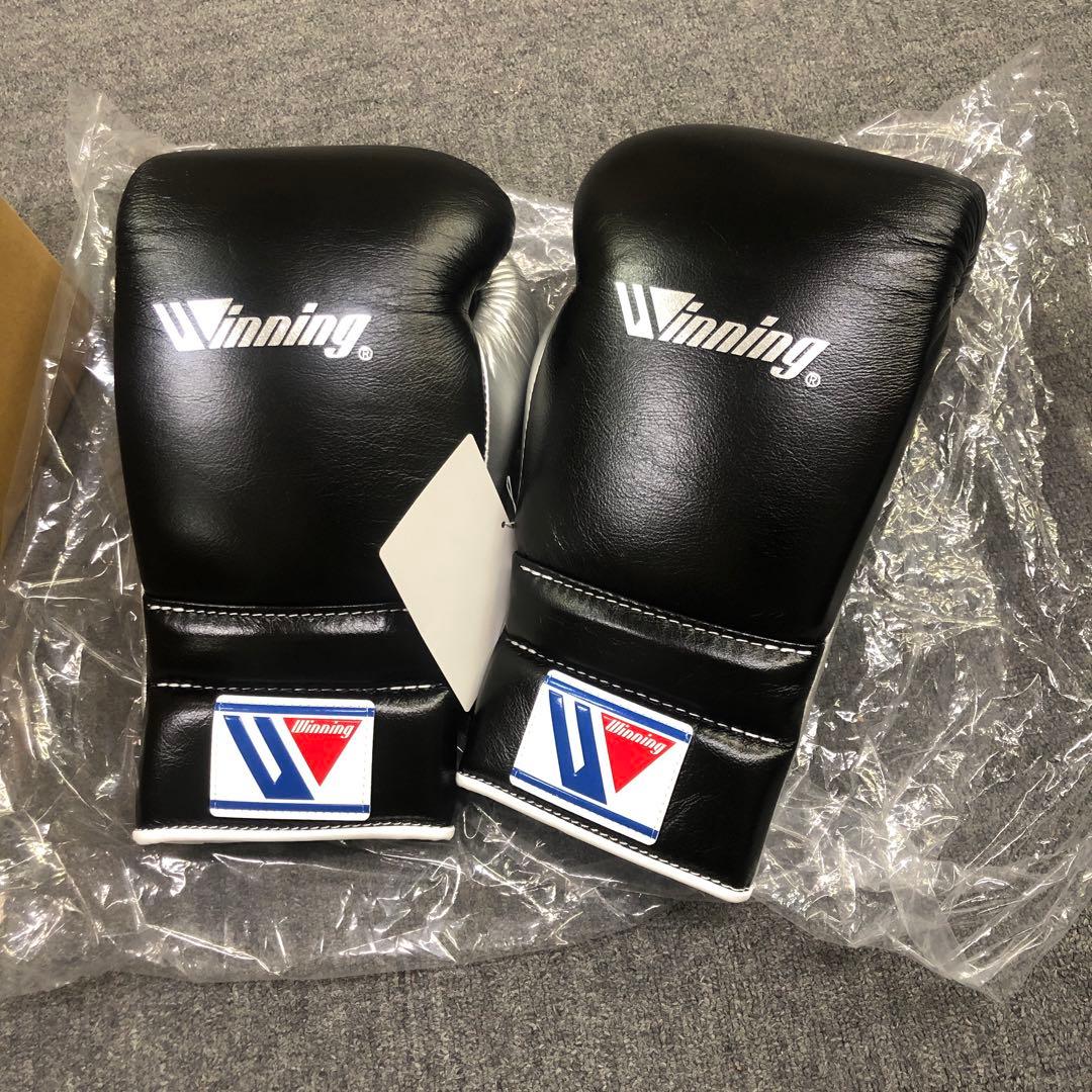 Winning ボクシンググローブ 16 oz ブラック/シルバー