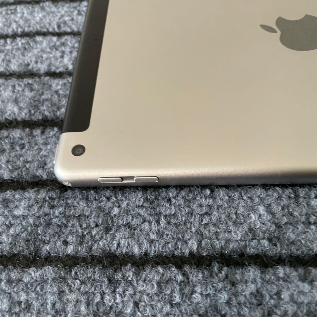 234【早い者勝ち】 iPad 6世代 128GB SIMフリー スペースグレイ