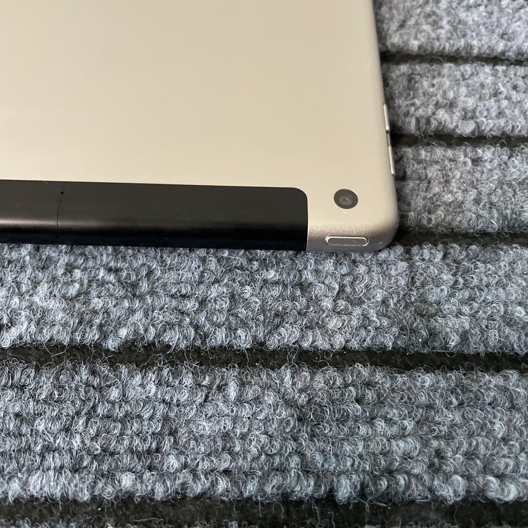 234【早い者勝ち】 iPad 6世代 128GB SIMフリー スペースグレイ