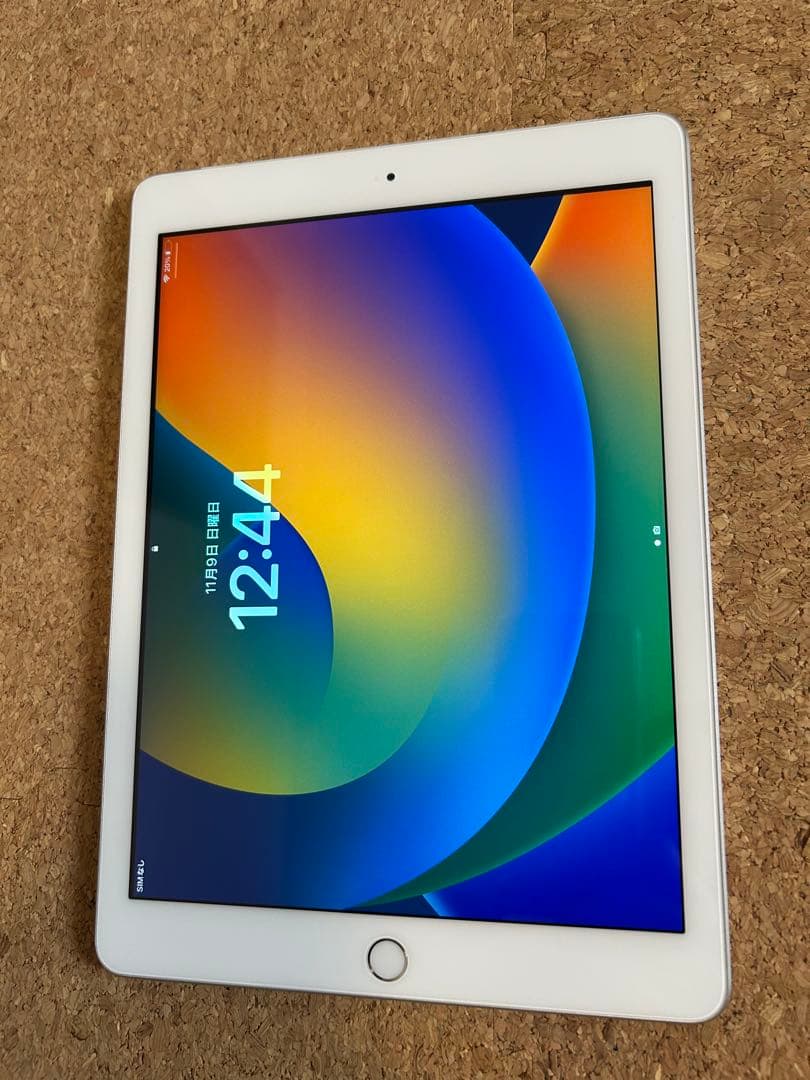 第五世代iPad 32GB セルラー