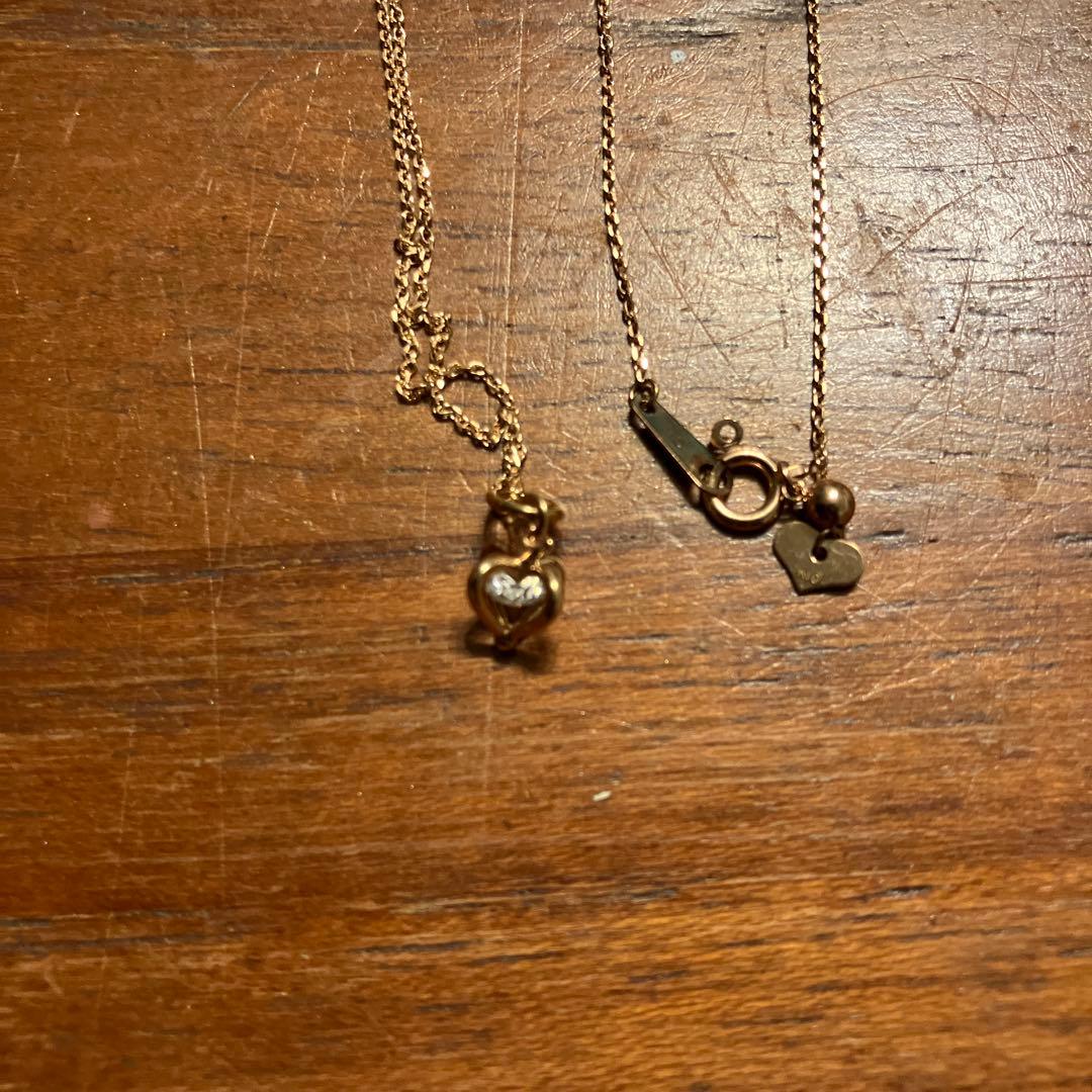 ノジェス　ハートチャームとロングネックレス