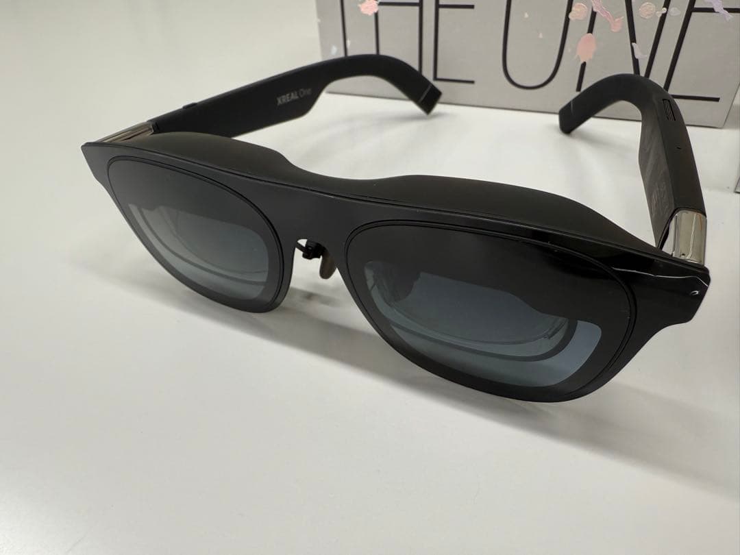 XREAL One ＋ XREAL Hub