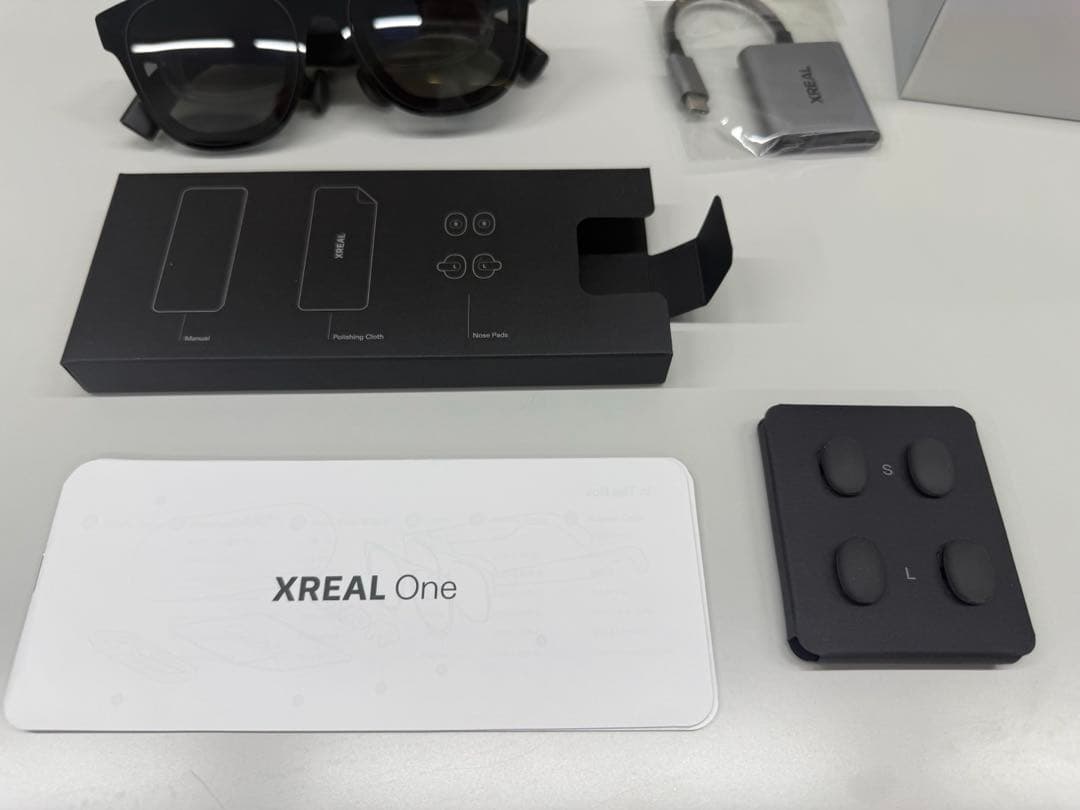 XREAL One ＋ XREAL Hub