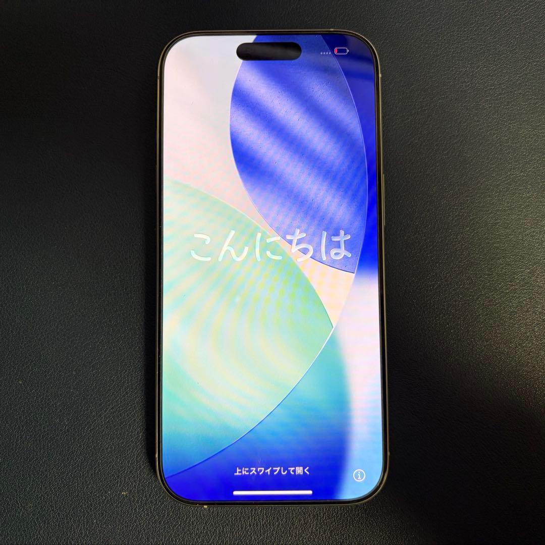 iPhone 16 Pro 256GB 本体　ホワイトチタニウム