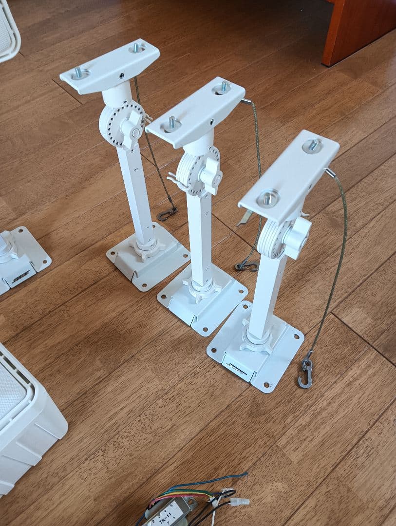 s*3様 BOSE 101MMW　ブラケットCW-300W マッチングトランス