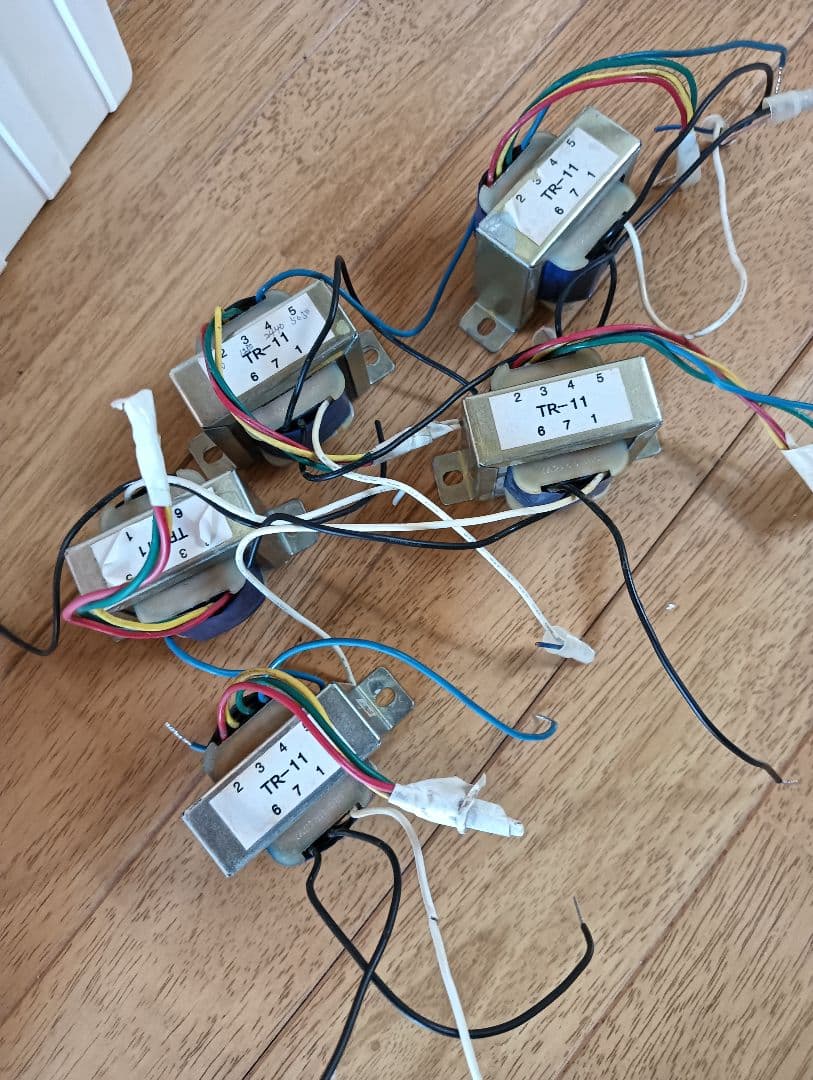 s*3様 BOSE 101MMW　ブラケットCW-300W マッチングトランス