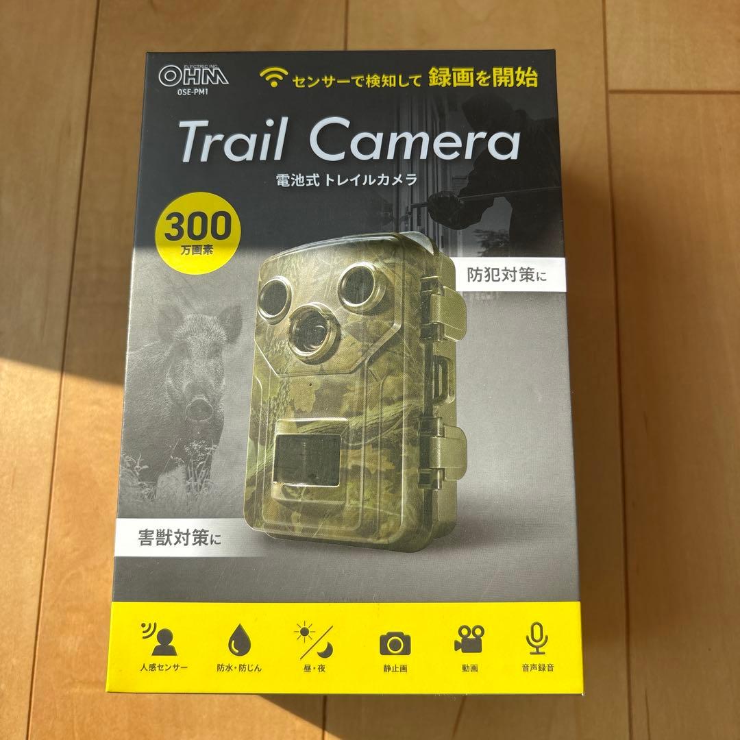 電池式　トレイルカメラ　防犯カメラ