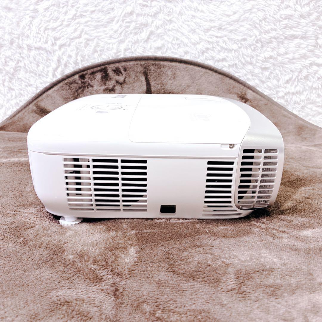 未使用級 BenQ ホームシネマ プロジェクター HT2050 フルHD