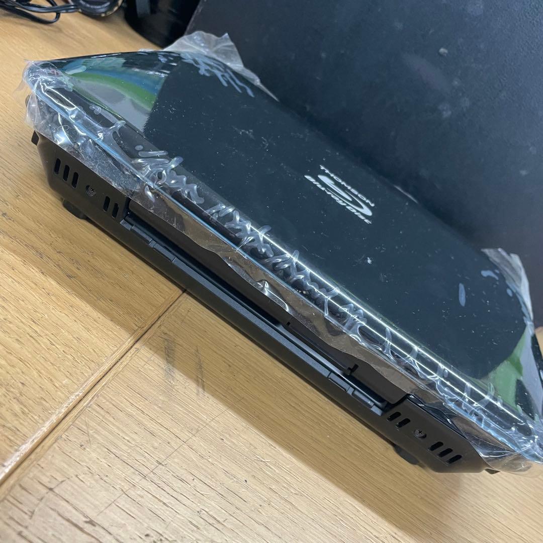 動作品 トムソン ポータブルブルーレイプレーヤー DVPB-0001