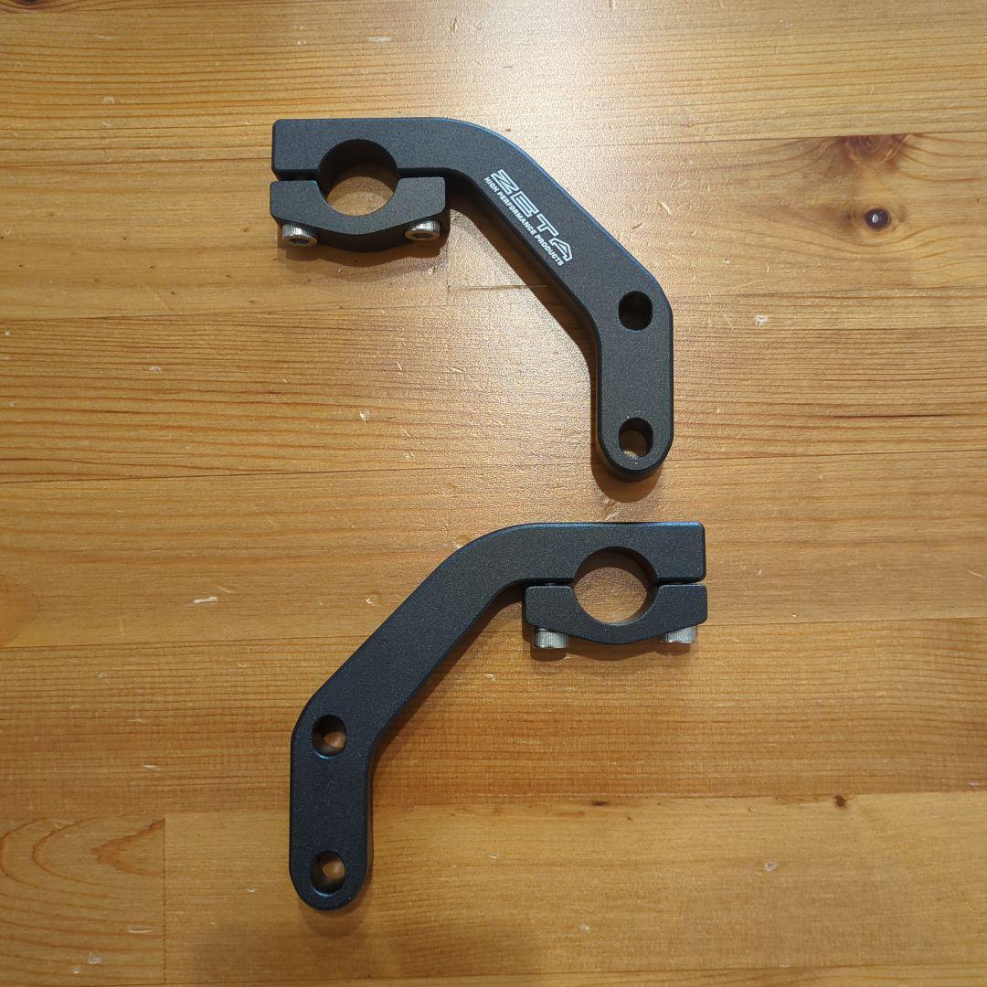 ZETA RACING　アドベンチャーウインドシールド　ライトスモーク