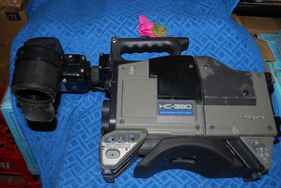 池上業務用カメラHC-390ジャンク品の出品です。