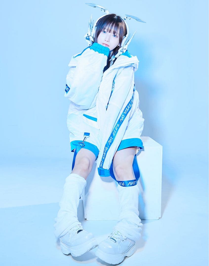 ililil イルイルイル 真白K大 コラボ ジャージ パーカー