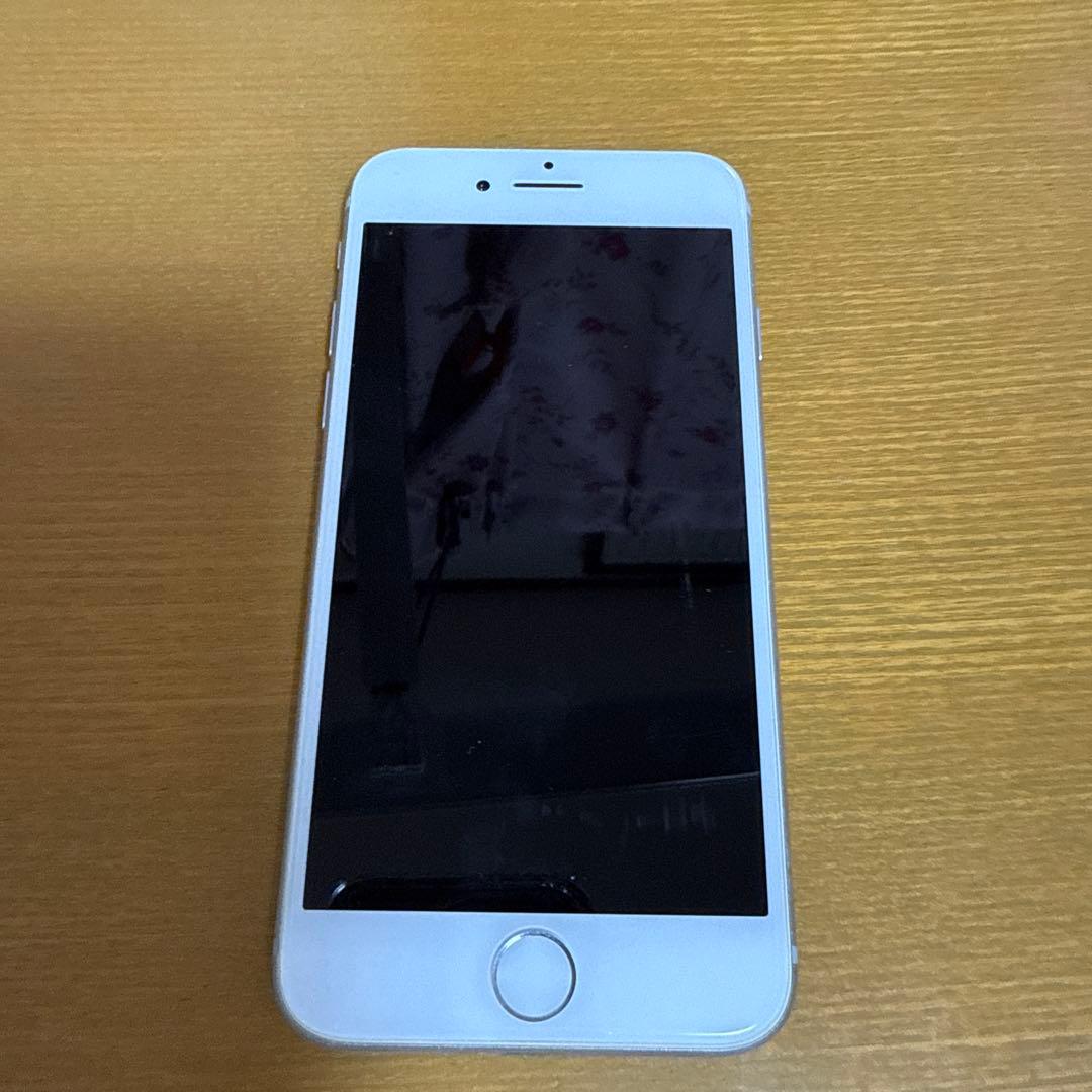 iPhone8 ホワイト　本体　64G