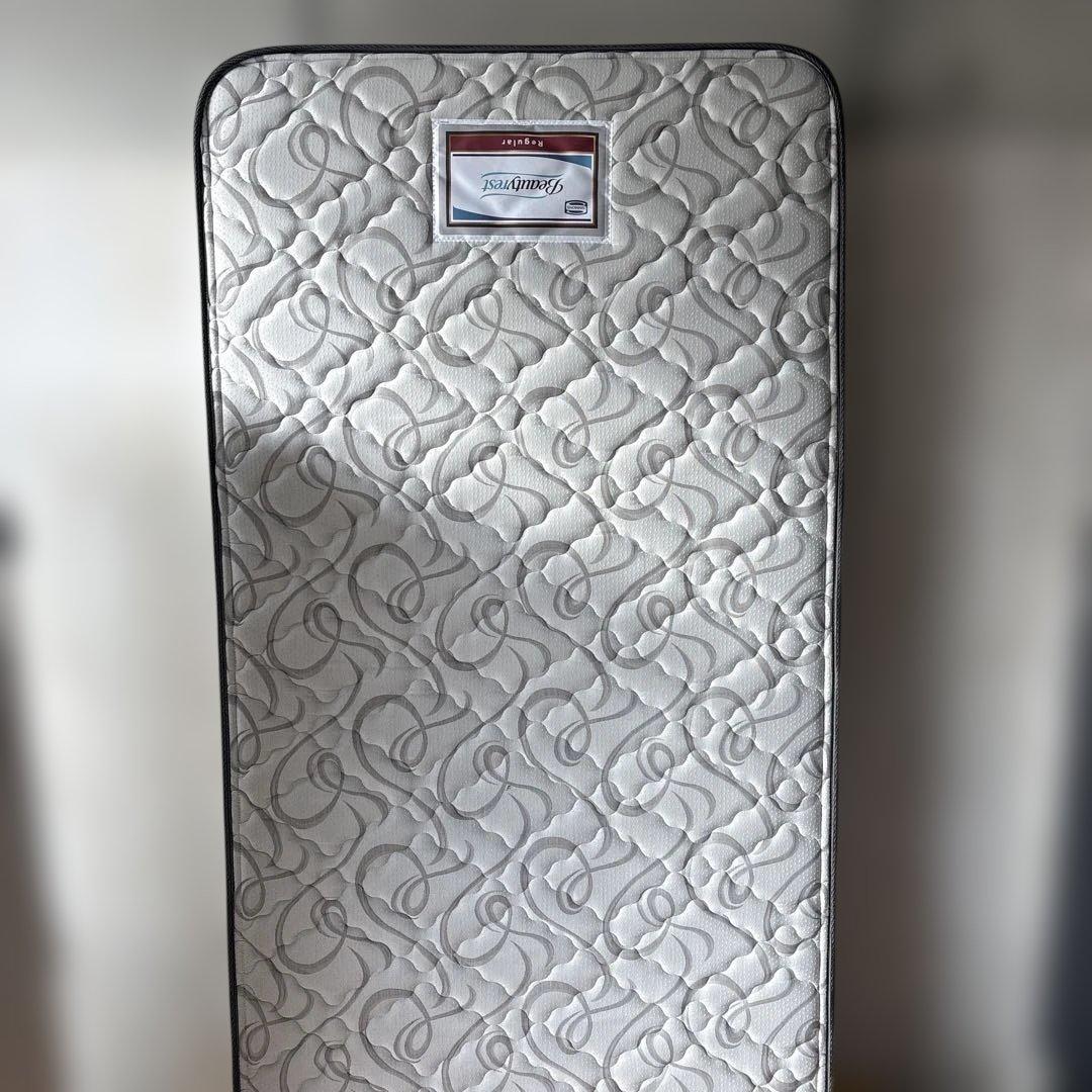 美品　シモンズ ビューティレスト/ シングル/マットレス　レギュラー