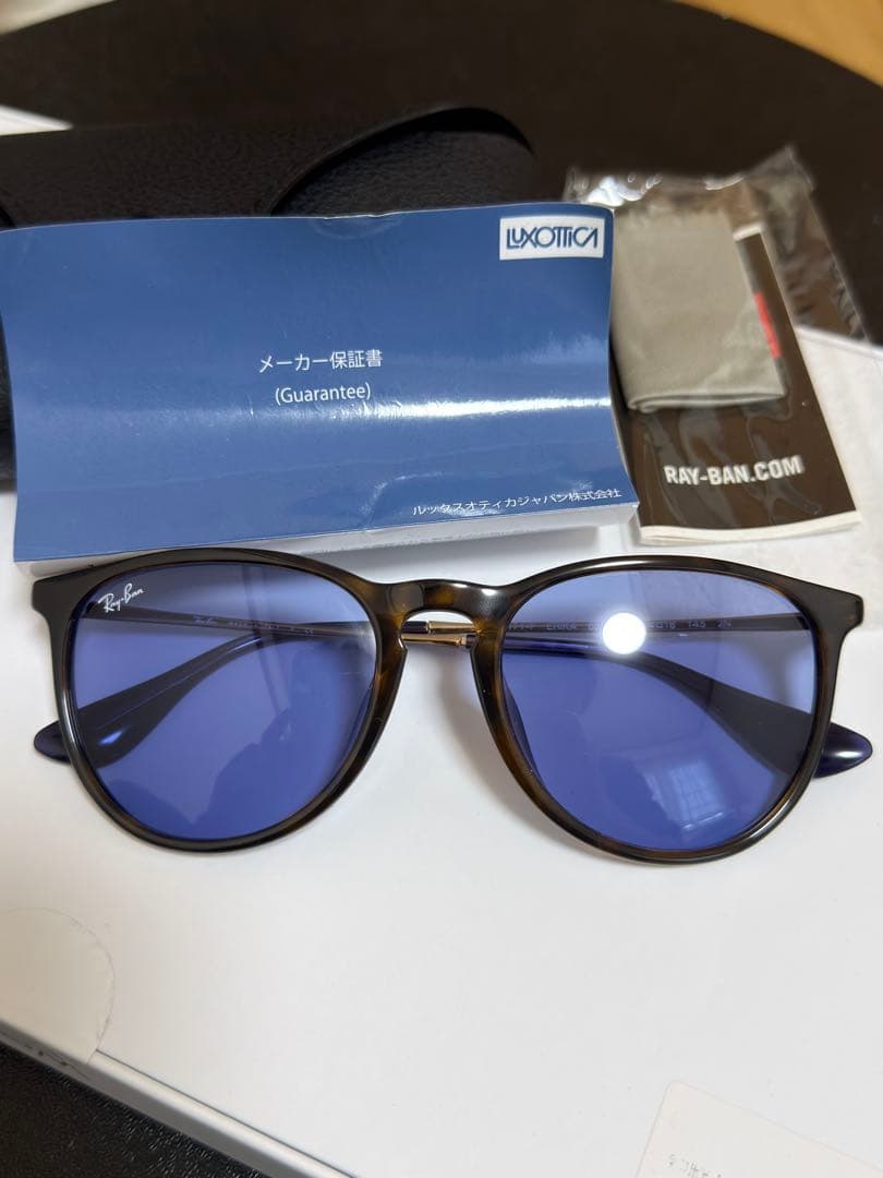 ［美品］完売品　RayBan サングラス